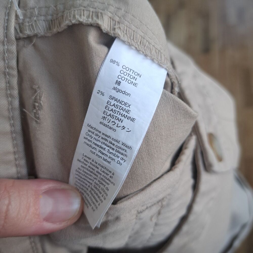 NEW Gap The Girlfriend Khaki Chino Shorts Womens Size 14 Large Tan 4" Inseam - Picture 6 of 8